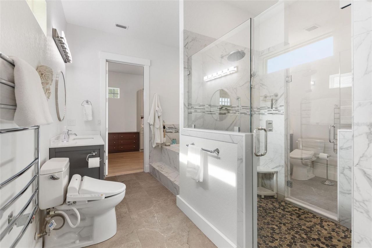 381 Nolane Lane, Polk City, FL 33868 Photo