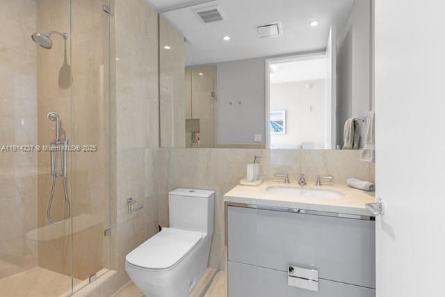 15701 Collins Ave, Unit 3203, Sunny Isles Beach, FL 33160 Photo