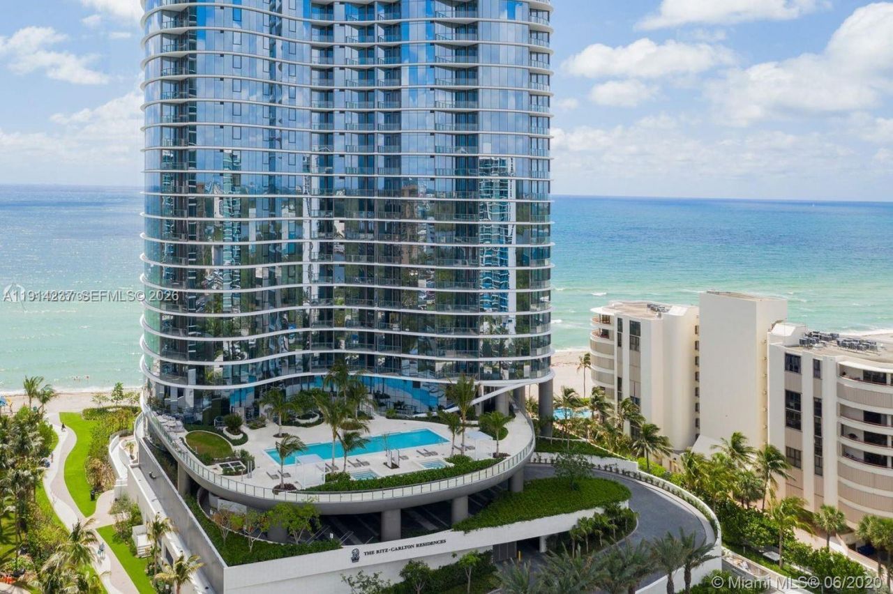 15701 Collins Ave, Unit 3203, Sunny Isles Beach, FL 33160 Photo