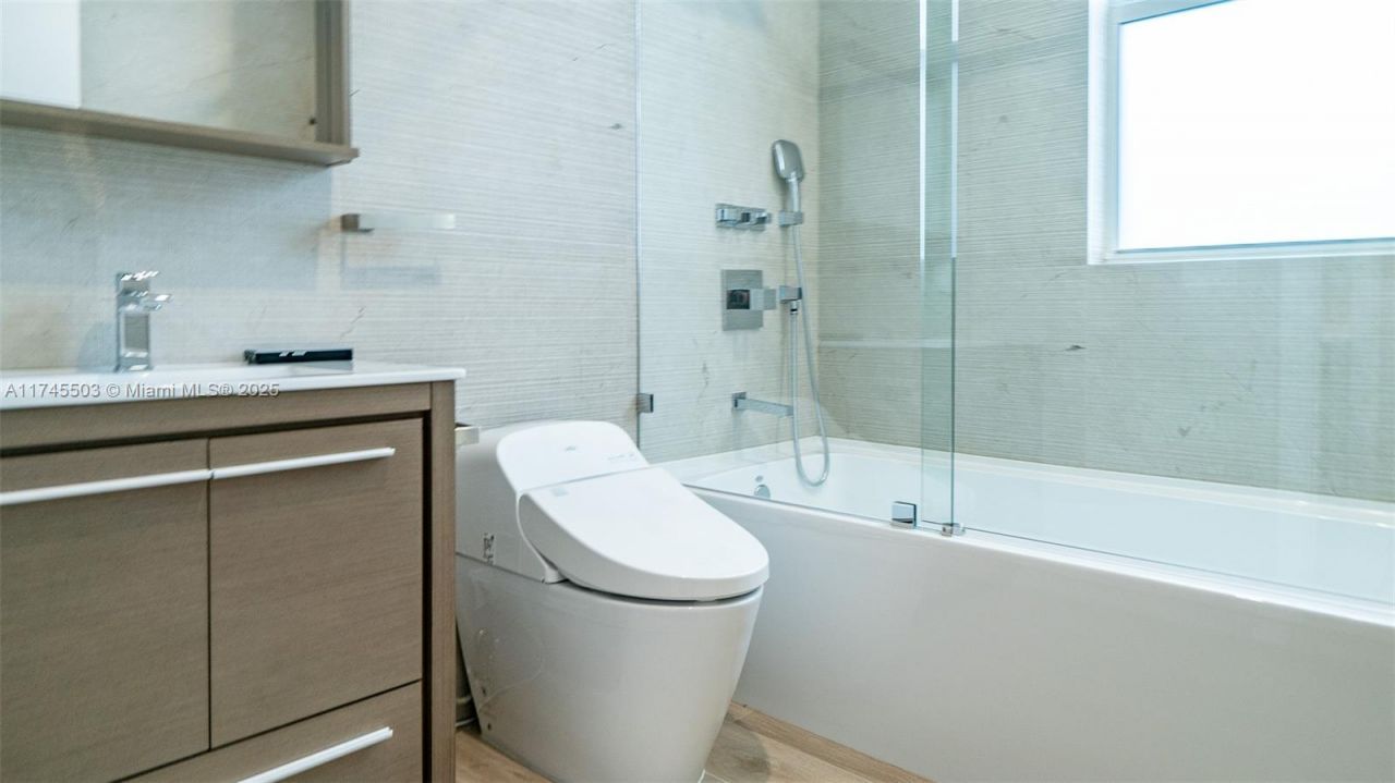 1310 NE 117th Ter, Unit 2, Miami, FL 33161 Photo