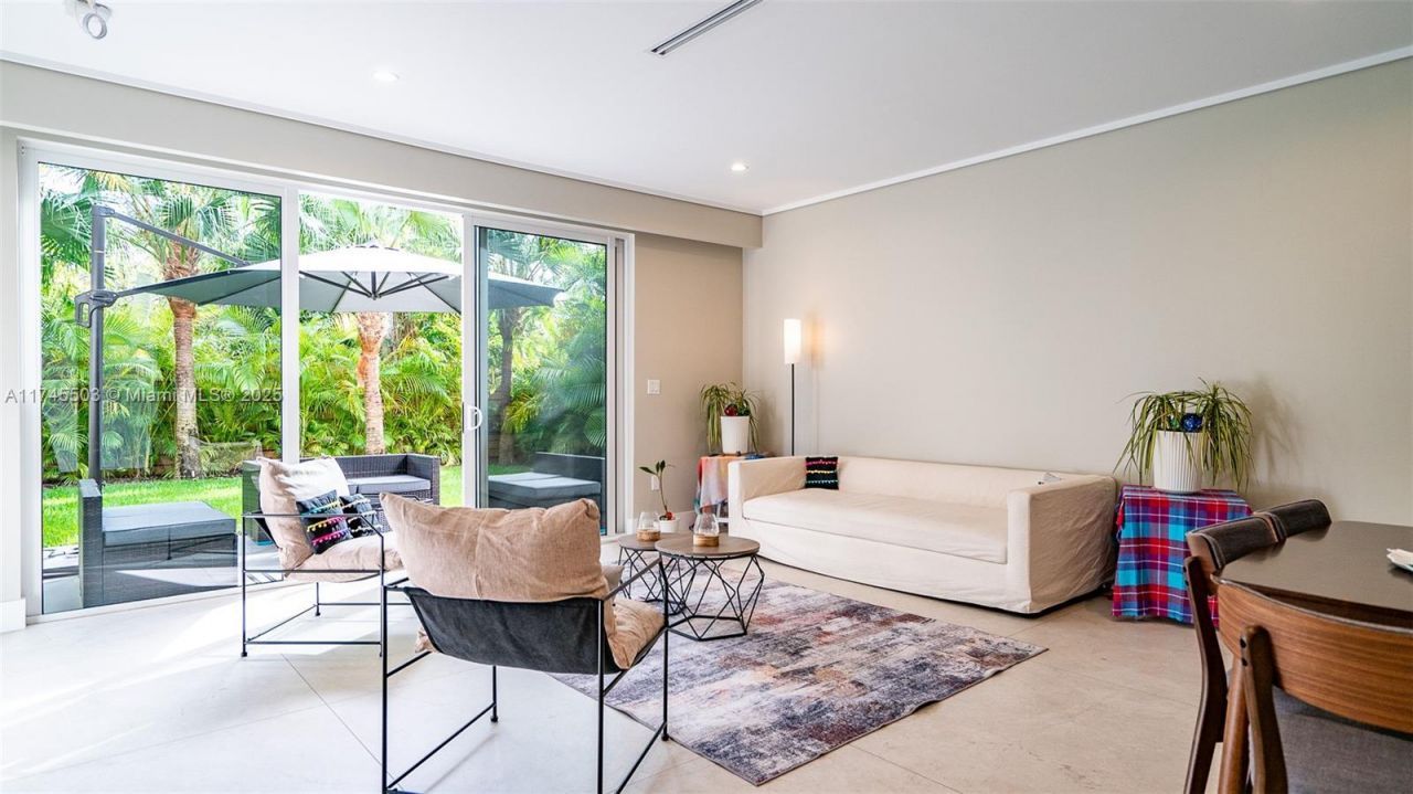 1310 NE 117th Ter, Unit 2, Miami, FL 33161 Photo