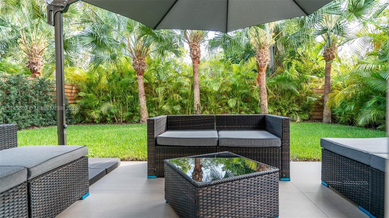 1310 NE 117th Ter, Unit 2, Miami, FL 33161 Photo