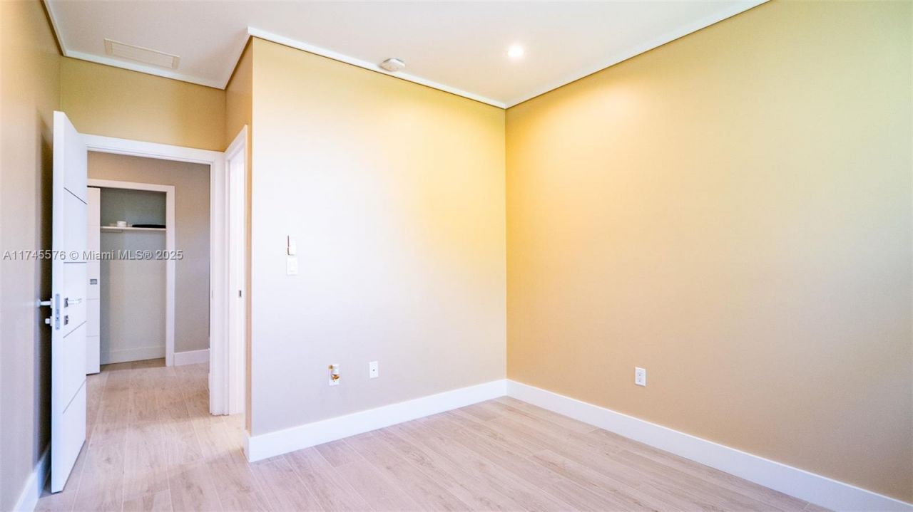 1312 NE 117th Ter, Unit 1, Miami, FL 33161 Photo