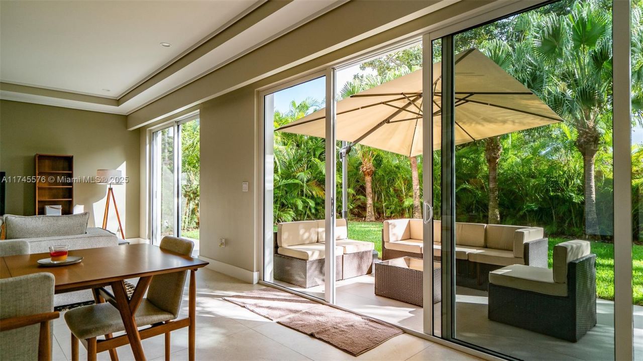 1312 NE 117th Ter, Unit 1, Miami, FL 33161 Photo