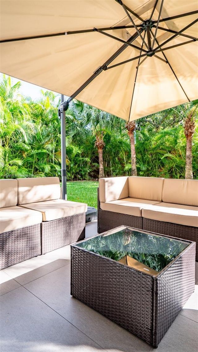 1312 NE 117th Ter, Unit 1, Miami, FL 33161 Photo