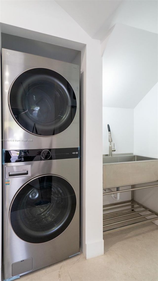 1312 NE 117th Ter, Unit 1, Miami, FL 33161 Photo