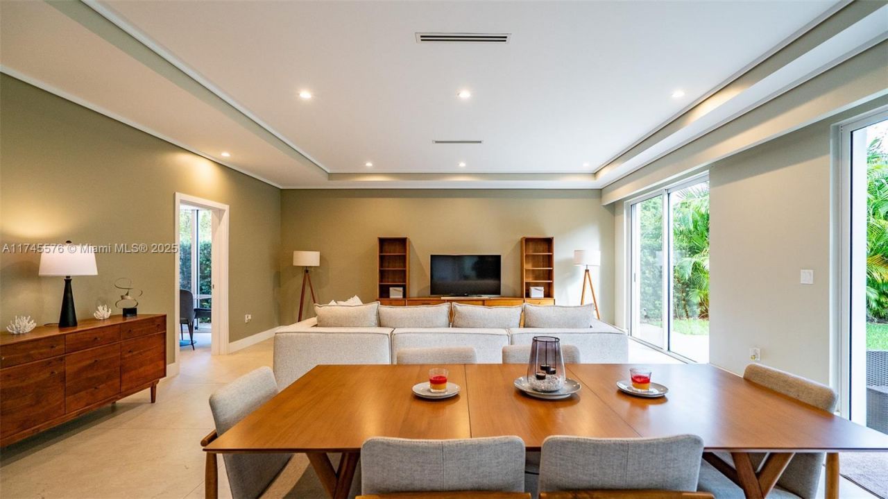 1312 NE 117th Ter, Unit 1, Miami, FL 33161 Photo