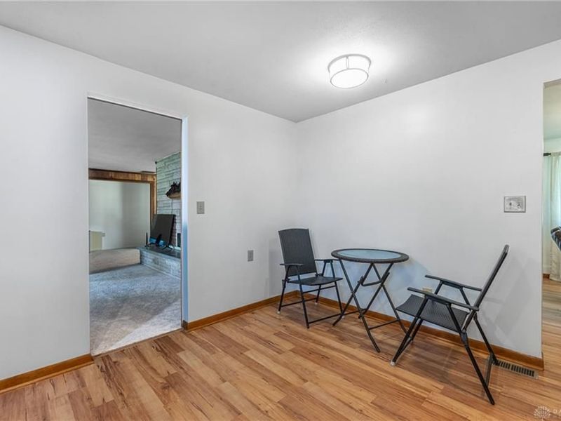 7368 San Fernando Road, Huber Heights, OH 45424 Photo 10