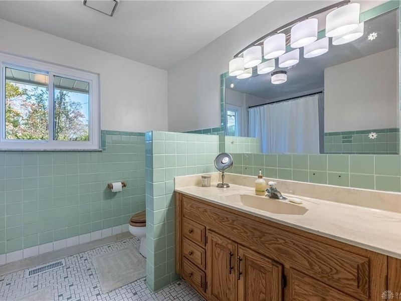 7368 San Fernando Road, Huber Heights, OH 45424 Photo 17