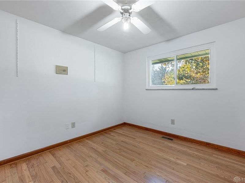 7368 San Fernando Road, Huber Heights, OH 45424 Photo 19