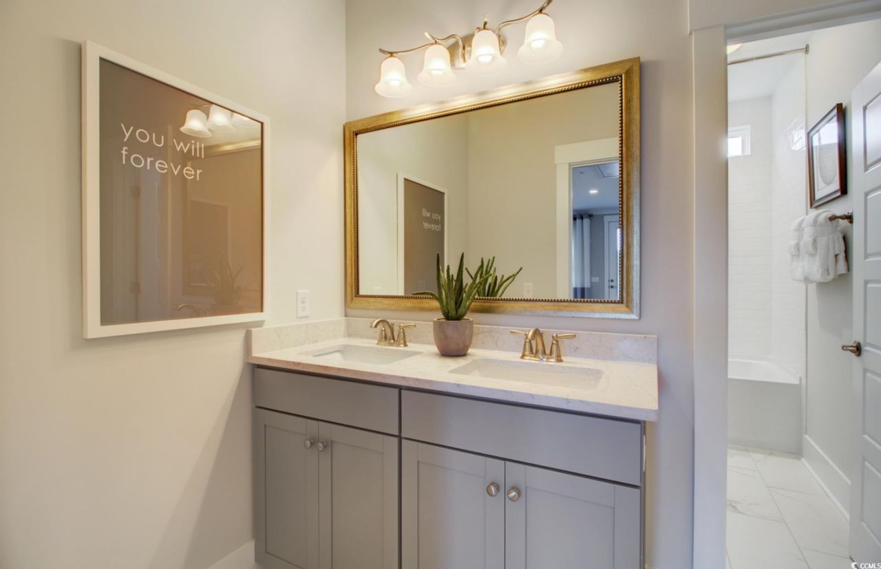 808 Maltby Alley Photo 13