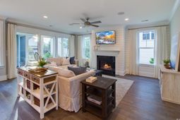 808 Maltby Alley photo 4