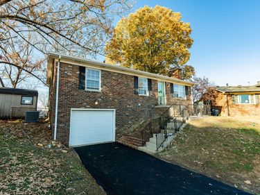 729 Burgoyne Court, Lexington, KY 40505