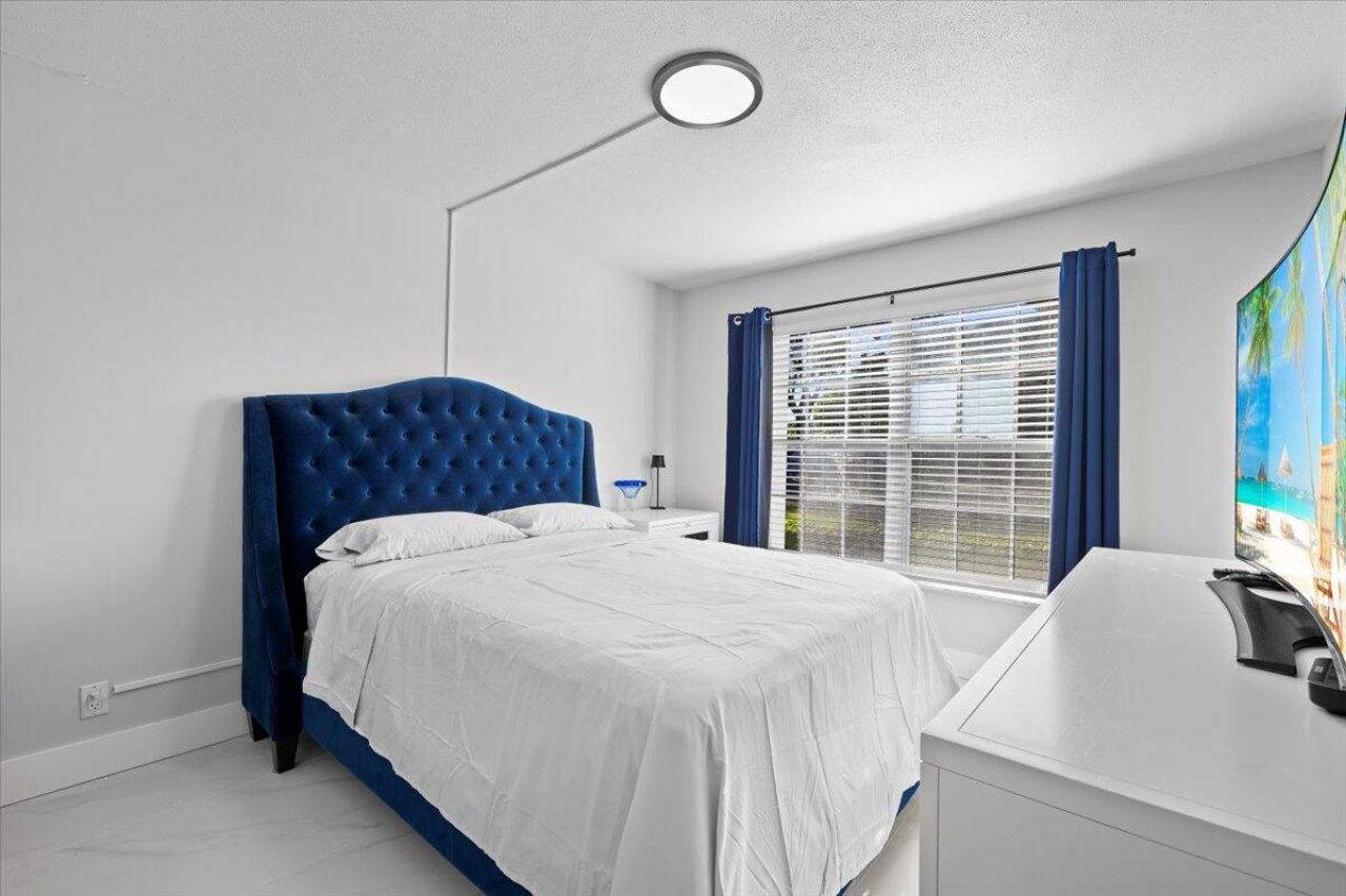 5500 Tamberlane Circle, Unit 105, Palm Beach Gardens, FL 33418 Photo