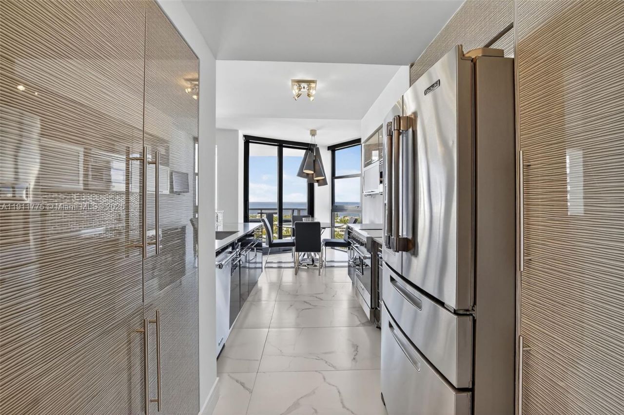 20281 E Country Club Dr, Unit 1704, Aventura, FL 33180 Photo