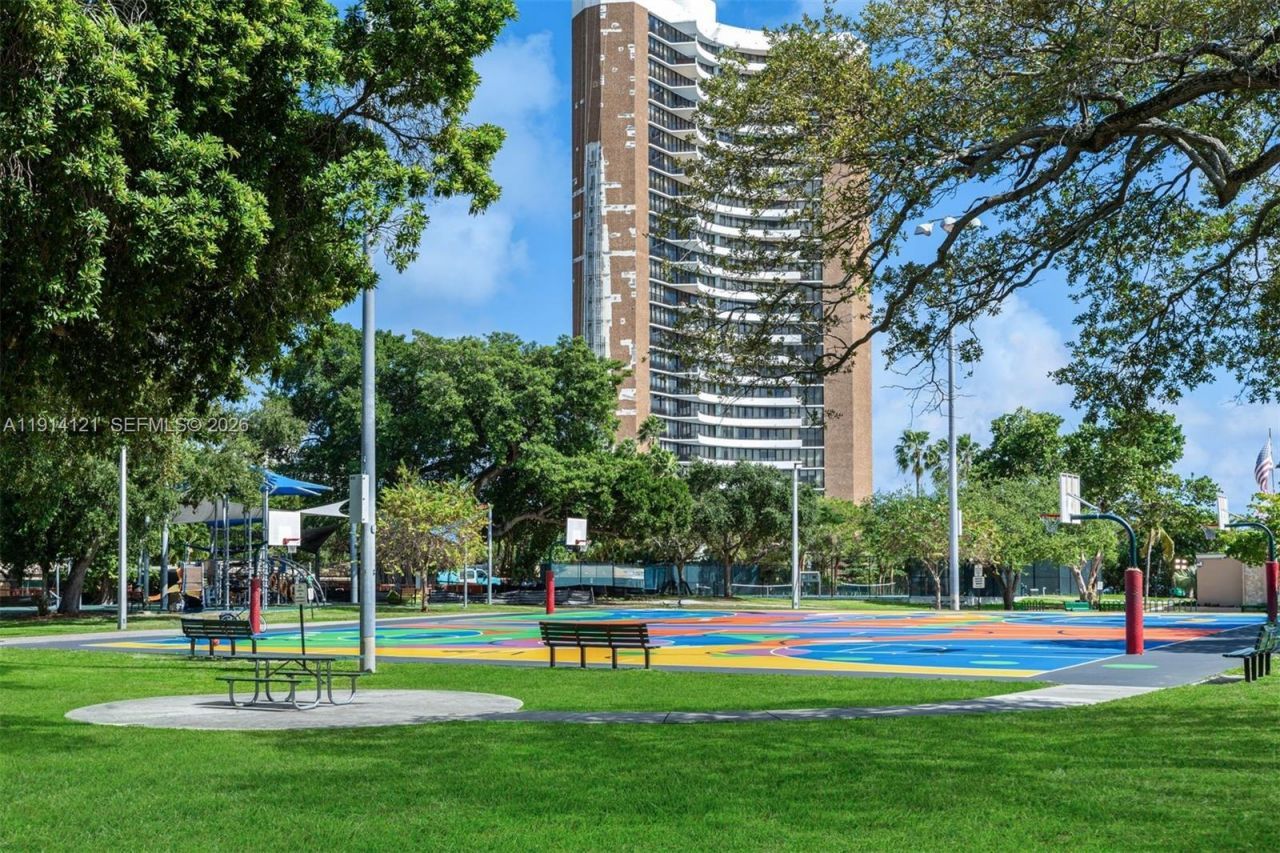 508 NE 67th St, Miami, FL 33138 Photo