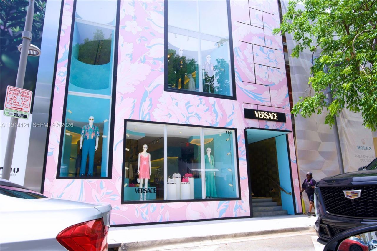 508 NE 67th St, Miami, FL 33138 Photo