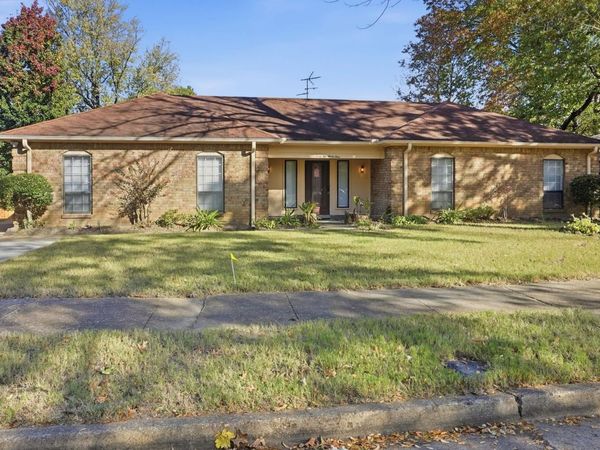 6294 SCARLETCREST LN, Memphis, TN 38115