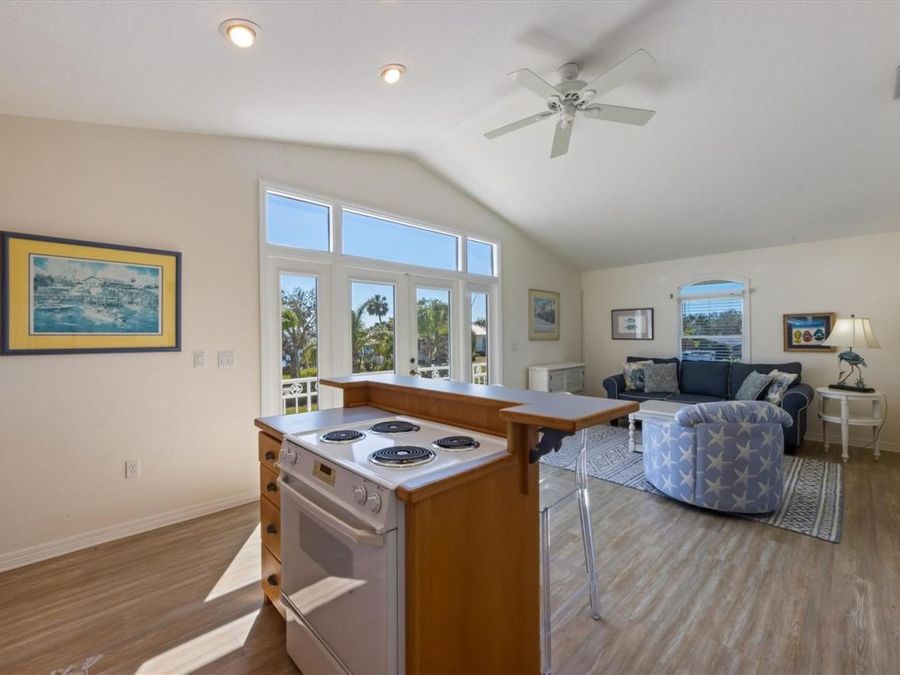 Property Image 63