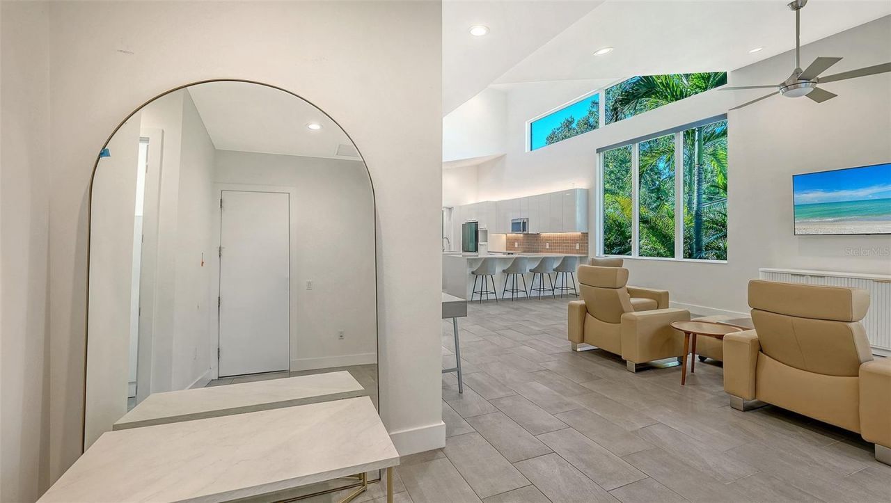 2254 Hawthorne Street, Sarasota, FL 34239 Photo