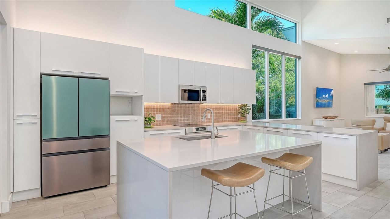 2254 Hawthorne Street, Sarasota, FL 34239 Photo