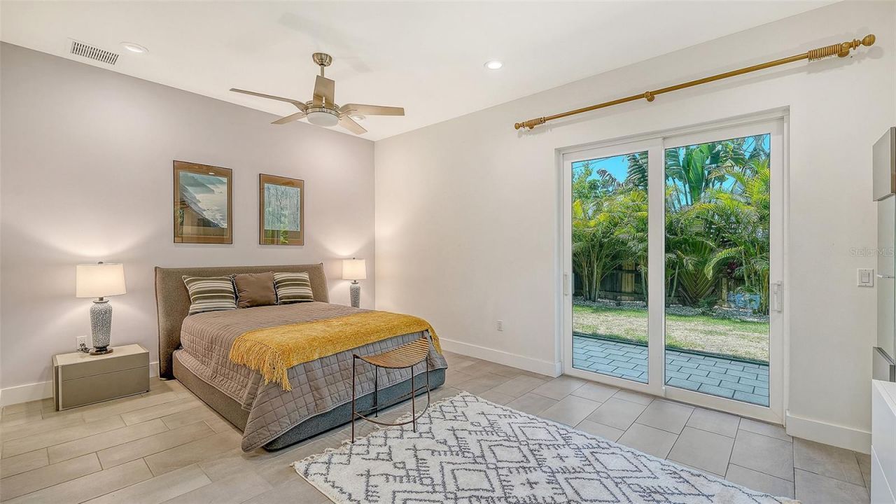 2254 Hawthorne Street, Sarasota, FL 34239 Photo
