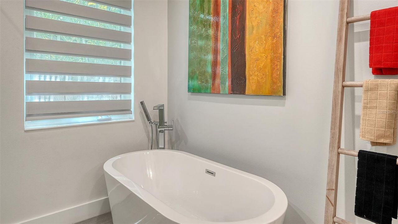 2254 Hawthorne Street, Sarasota, FL 34239 Photo