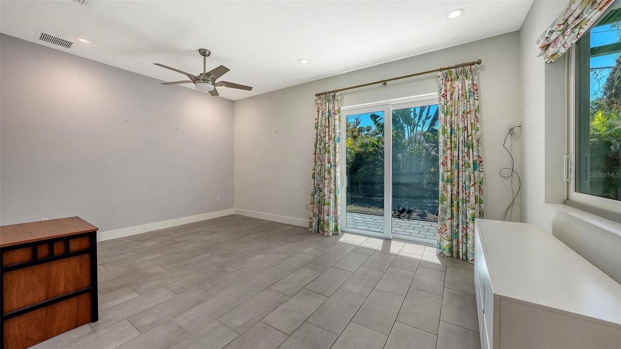 2254 Hawthorne Street, Sarasota, FL 34239 Photo
