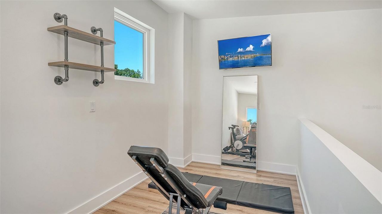 2254 Hawthorne Street, Sarasota, FL 34239 Photo
