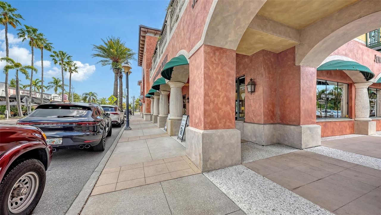 2254 Hawthorne Street, Sarasota, FL 34239 Photo