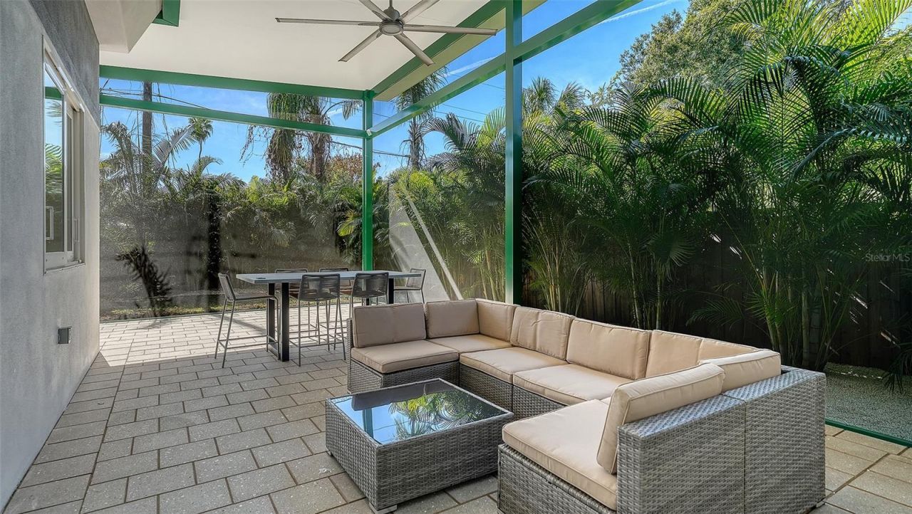 2254 Hawthorne Street, Sarasota, FL 34239 Photo