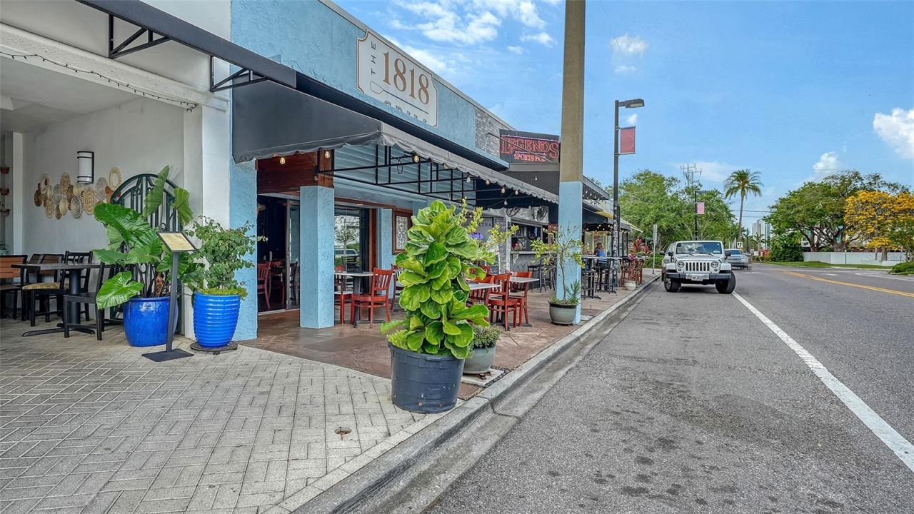 2254 Hawthorne Street, Sarasota, FL 34239 Photo