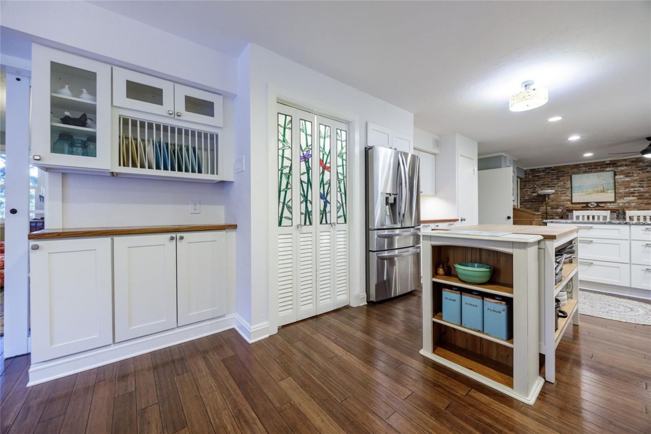 2006 NW 104th Way, Gainesville, FL 32606 Photo