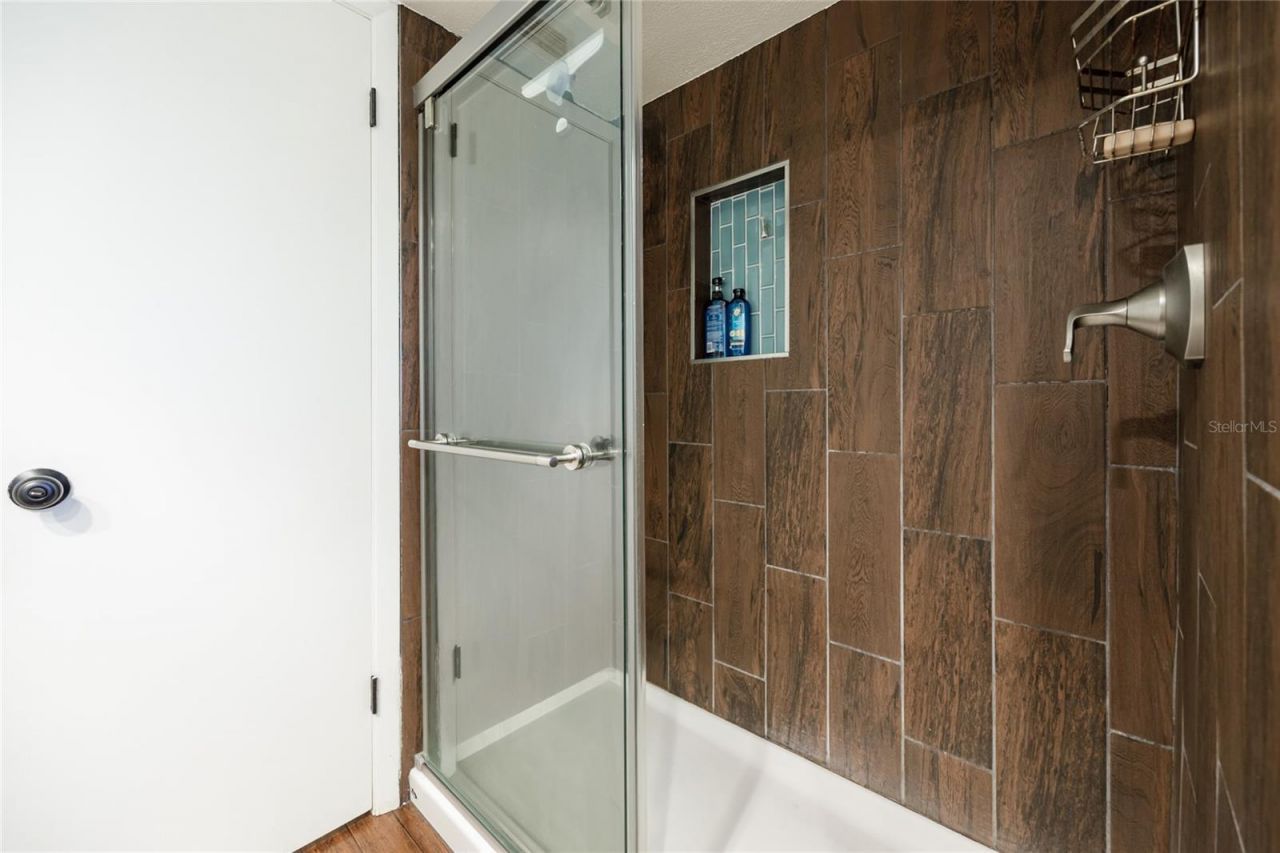 2006 NW 104th Way, Gainesville, FL 32606 Photo