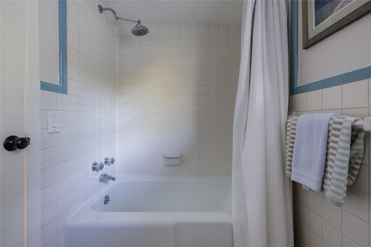 2006 NW 104th Way, Gainesville, FL 32606 Photo