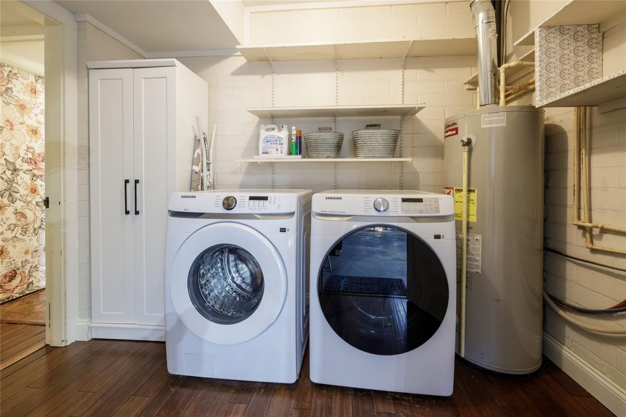 2006 NW 104th Way, Gainesville, FL 32606 Photo