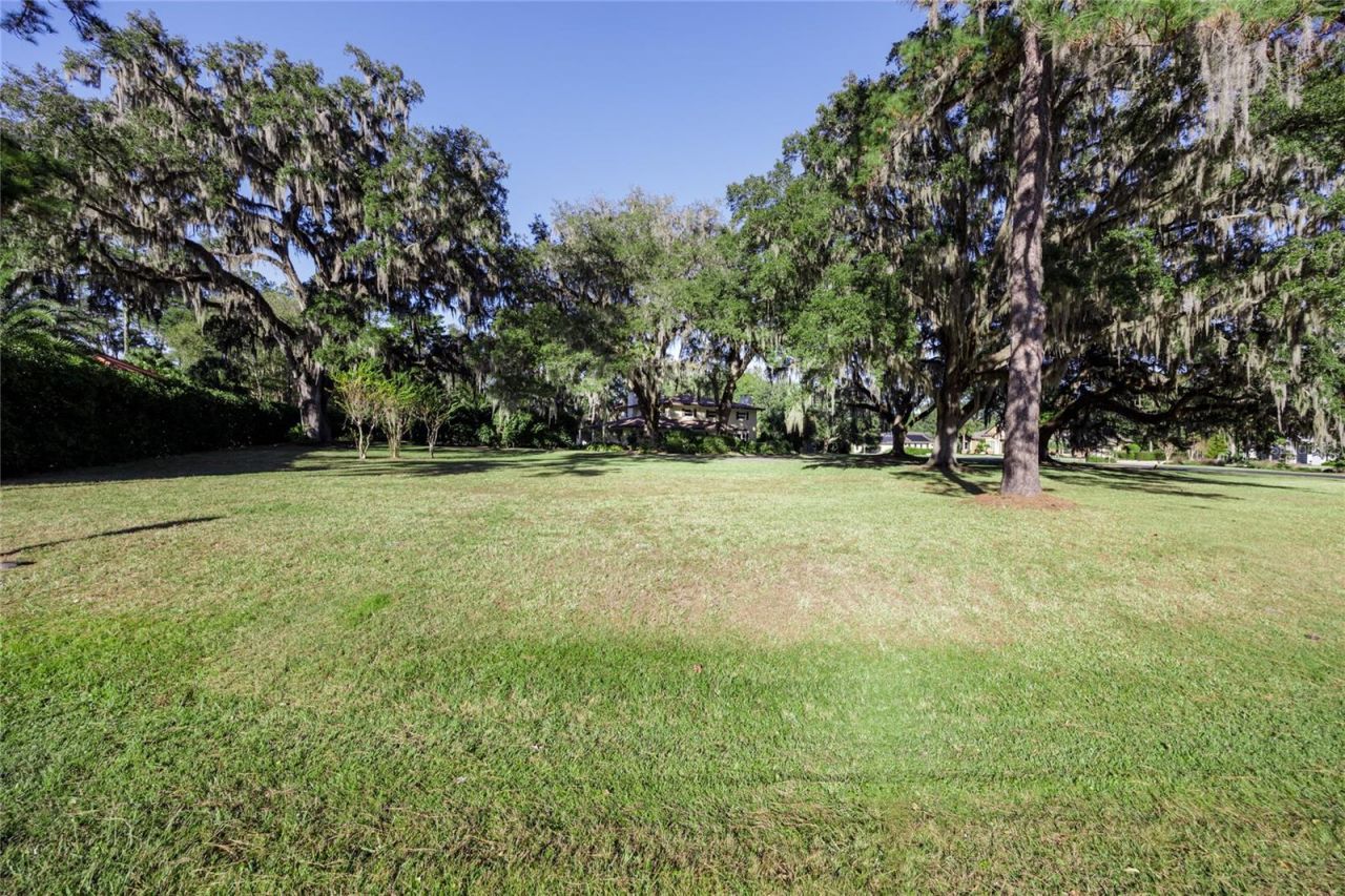 2006 NW 104th Way, Gainesville, FL 32606 Photo