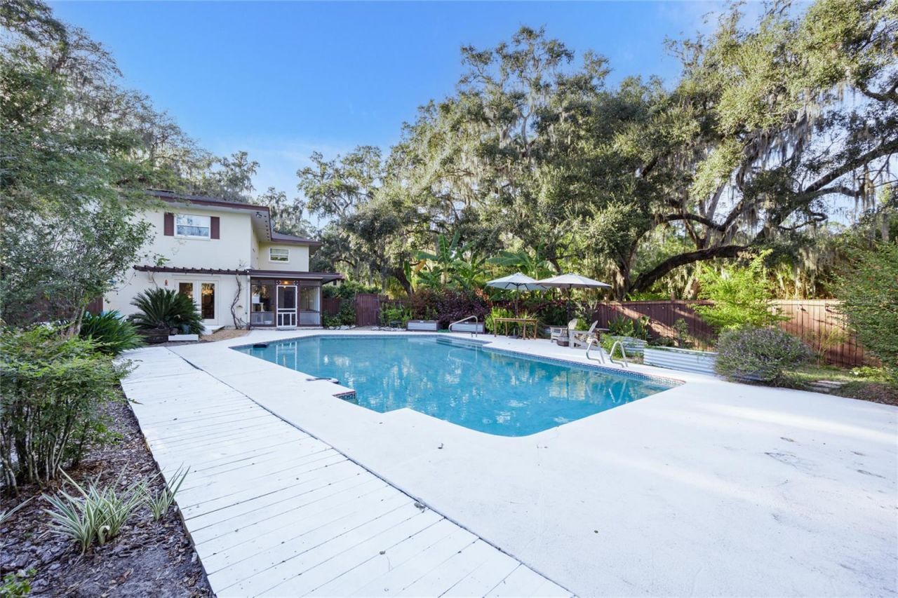 2006 NW 104th Way, Gainesville, FL 32606 Photo