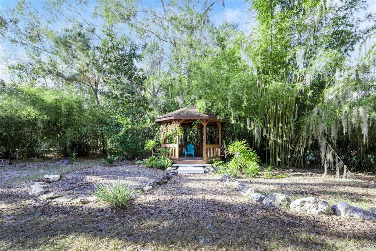 2006 NW 104th Way, Gainesville, FL 32606 Photo