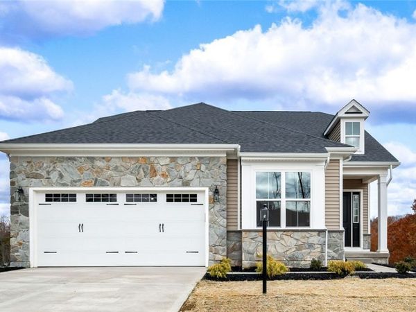 4027 Evilyn Dr, Baden, PA 15005