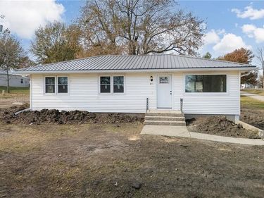 211 N 3rd Street, King City, MO 64463