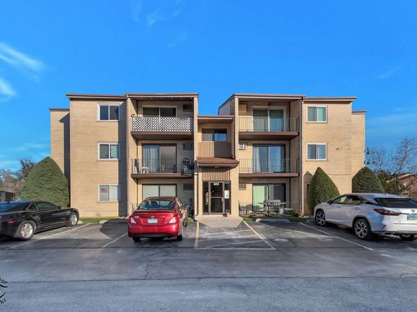 9865 Cordoba Court, Unit 3A, Orland Park, IL 60462