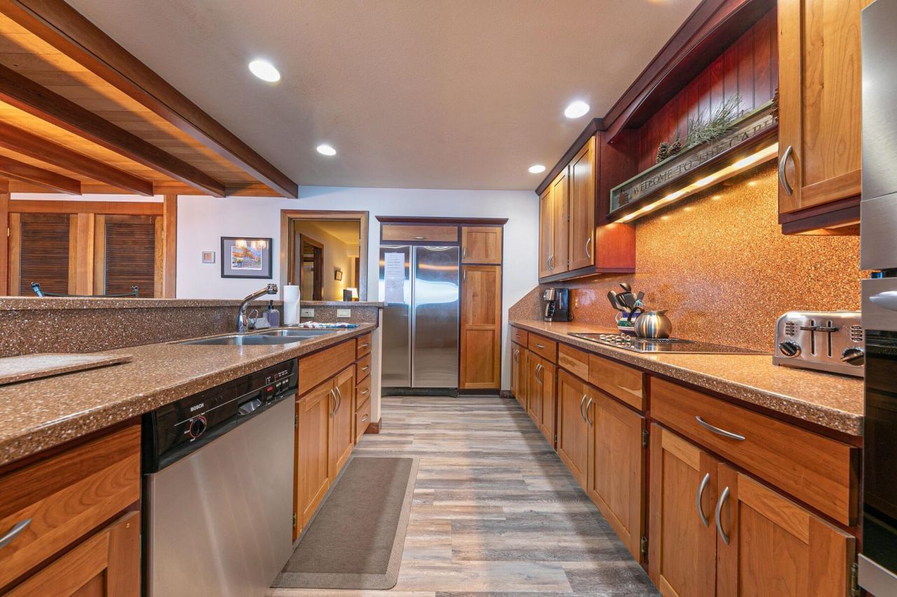 3600 North Lake Boulevard, Tahoe City, CA 96145 Photo