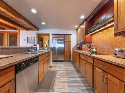 3600 North Lake Boulevard, Tahoe City, CA 96145 Photo