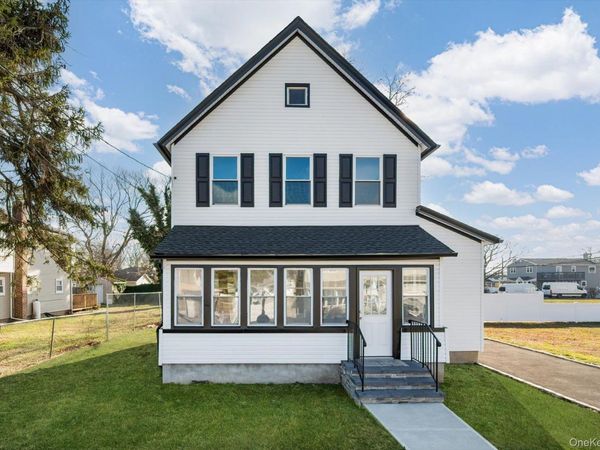 3 Williams Avenue, Amityville, NY 11701