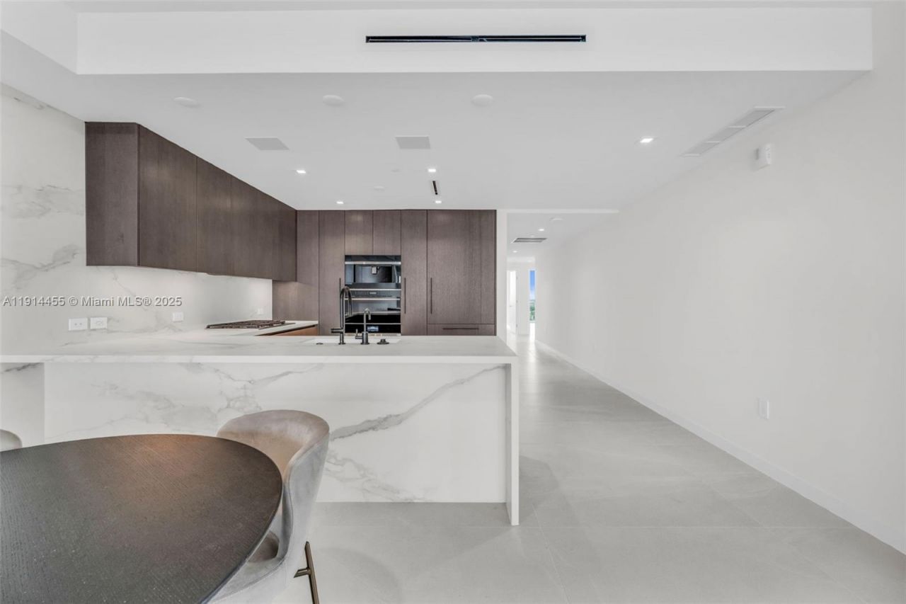 1116 N Ocean Blvd, Unit 1106, Pompano Beach, FL 33062 Photo