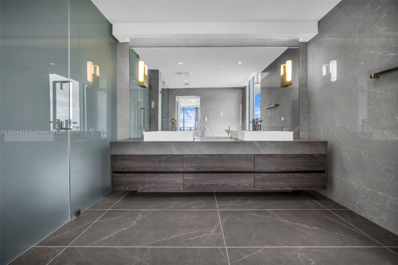 1116 N Ocean Blvd, Unit 1106, Pompano Beach, FL 33062 Photo