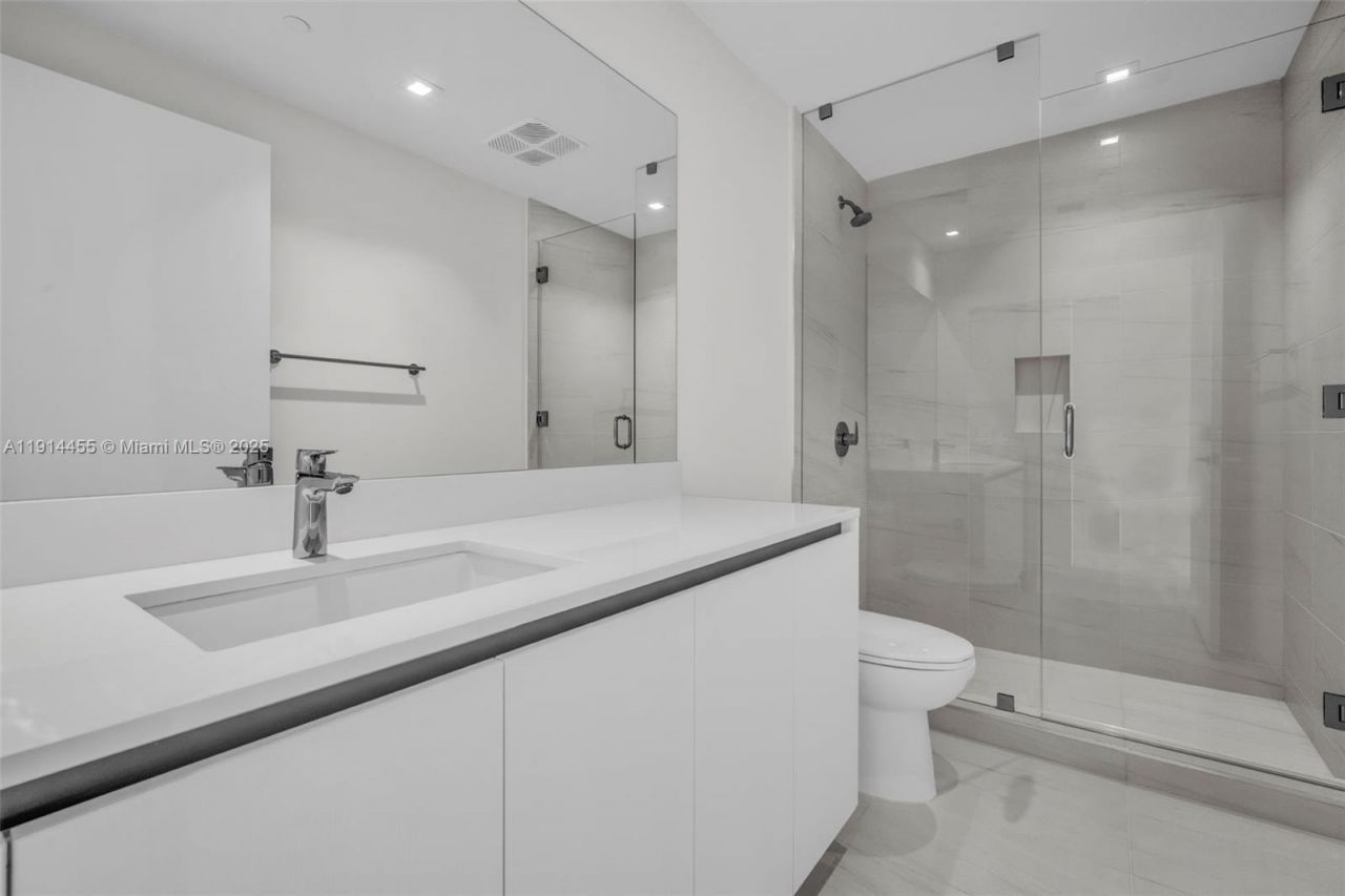 1116 N Ocean Blvd, Unit 1106, Pompano Beach, FL 33062 Photo