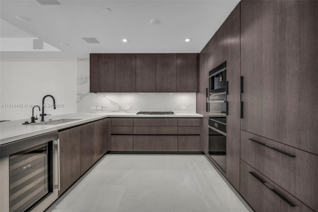 1116 N Ocean Blvd, Unit 1106, Pompano Beach, FL 33062 Photo