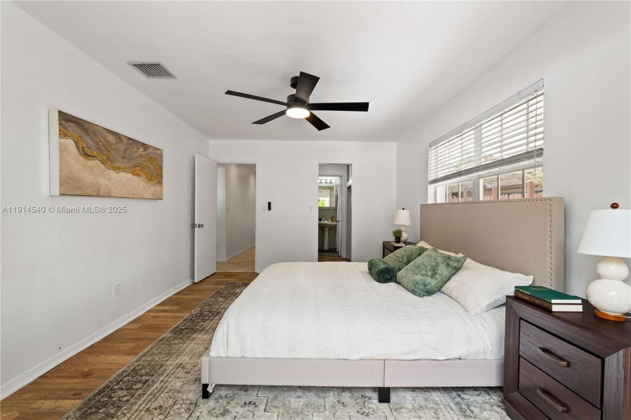 1443 Hollywood Blvd, Hollywood, FL 33020 Photo